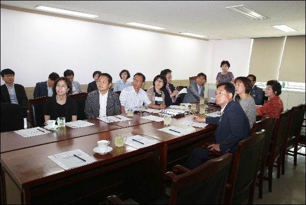 중동호흡기 증후군 대응 외래진료소 방문 격려