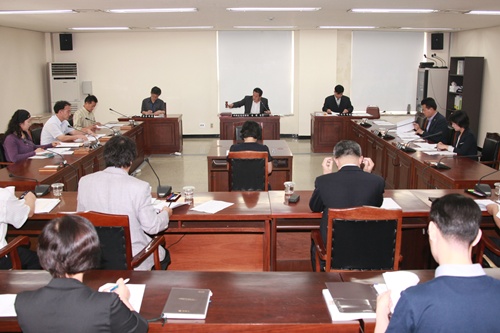 제189회 폐회중 상임위원회 활동[의회운영]