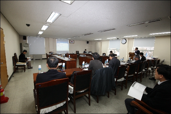 전문가 간담회 개최 농수산물도매시장 활성화 방안 논의(총무경제위원회)
