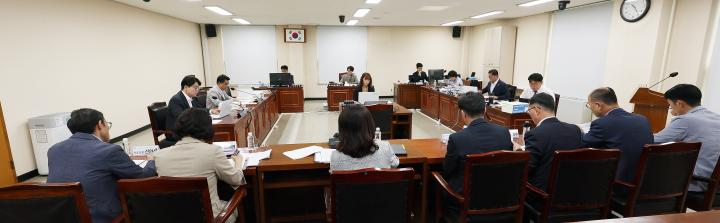 제303회 제1차 정례회 총무경제위원회 회의